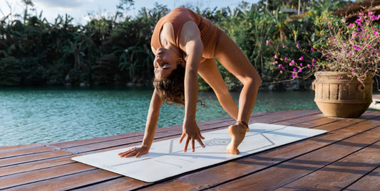 How to Do Wild Thing Yoga Pose (Camatkarasana) and Flip Dog