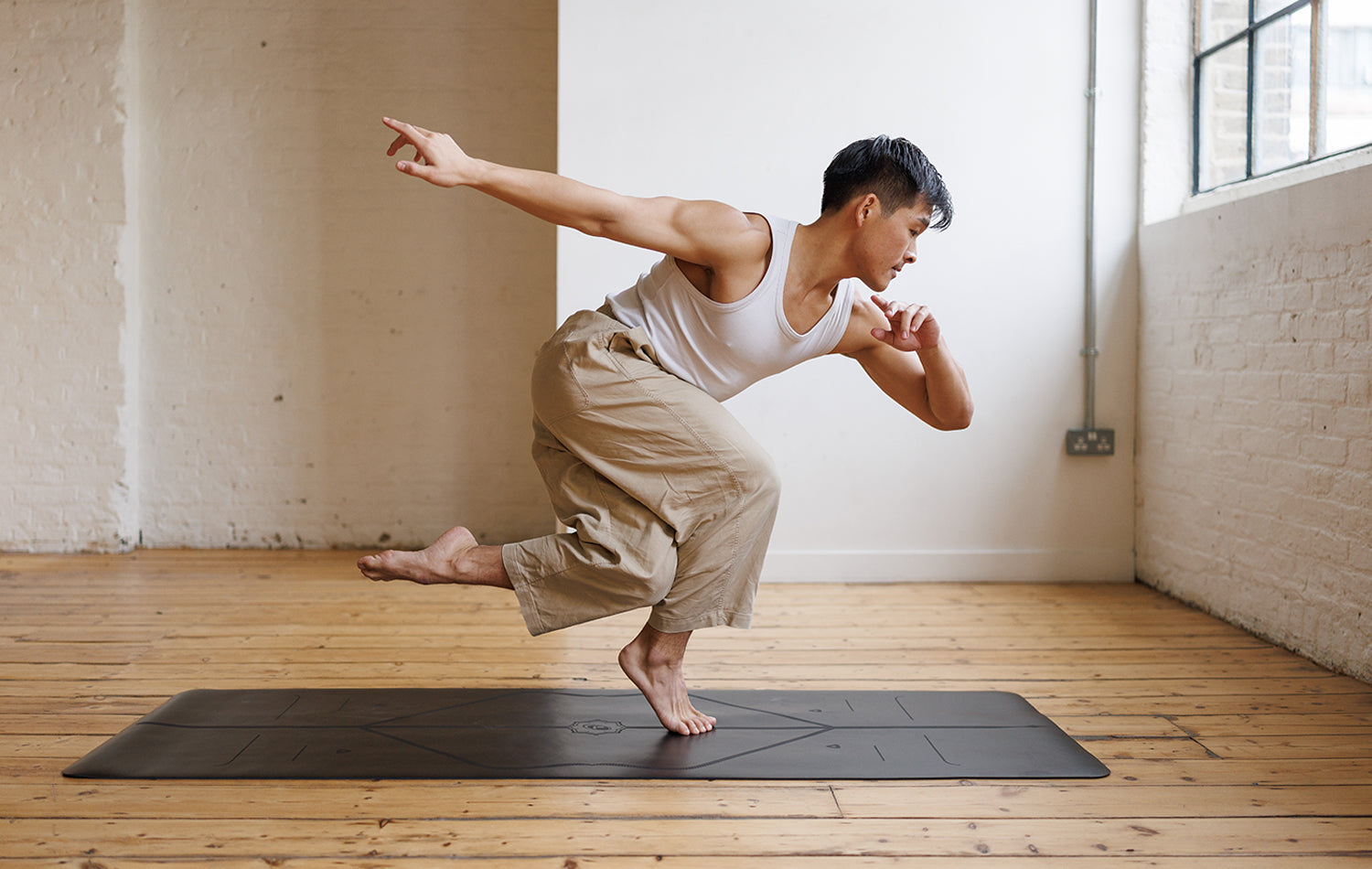 The Best Yoga Mat for All Yoga Levels: Liforme
