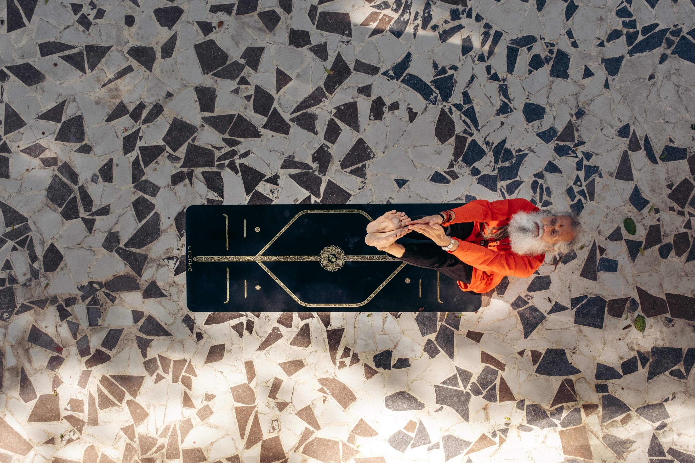 The 15 Best Beginner Yoga Poses for Seniors