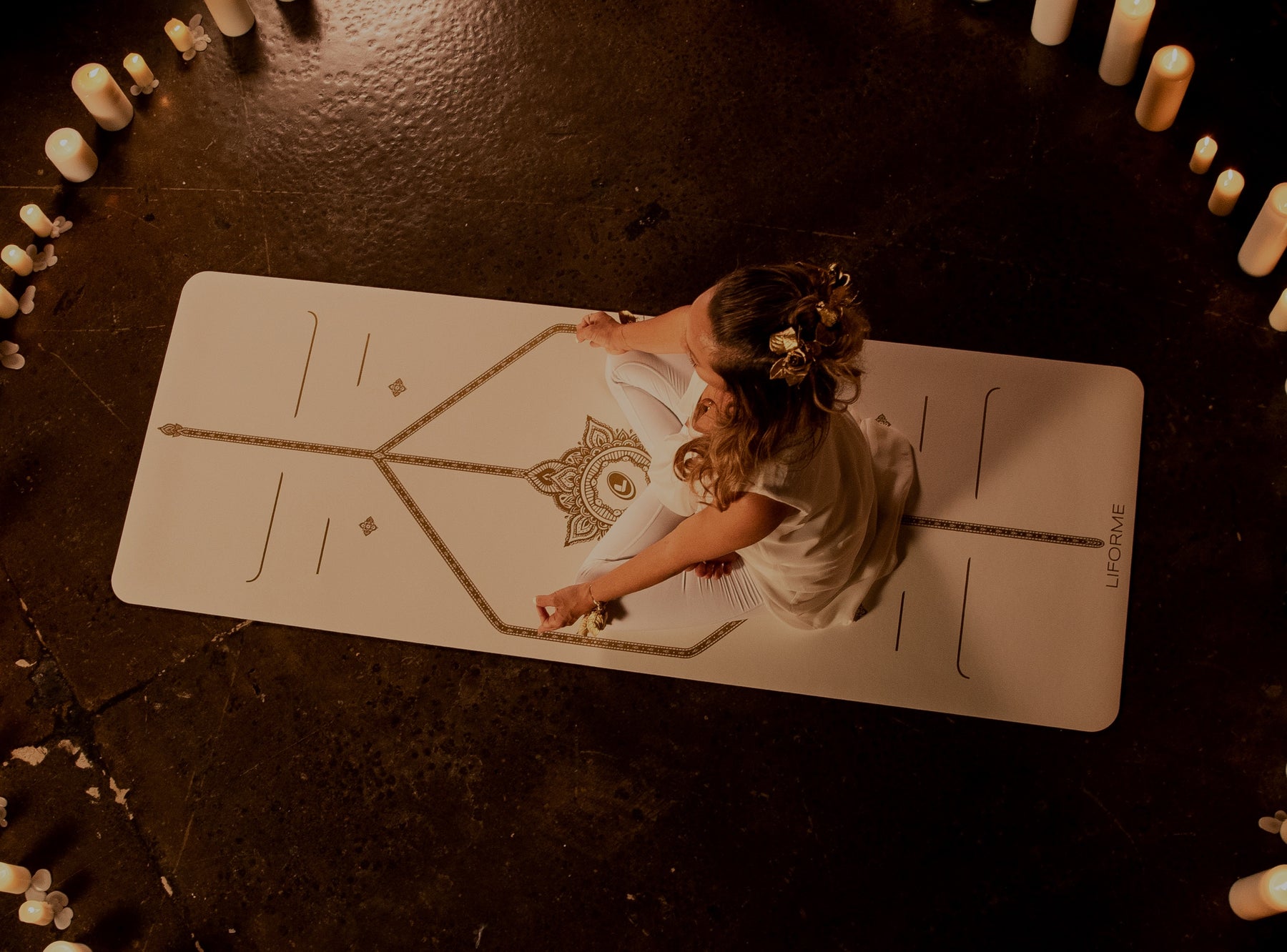 White Magic Collection White & Gold Yoga Mats Liforme
