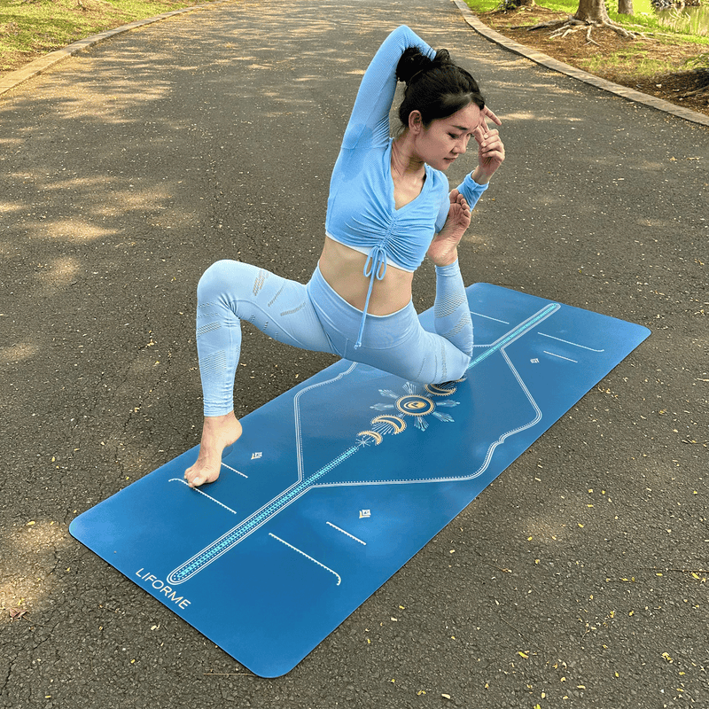Liforme Cosmic Moon Yoga Mat & Travel Mat Bundle | Liforme Liforme Cosmic Moon Yoga Mat & Travel Mat Bundle | Liforme
