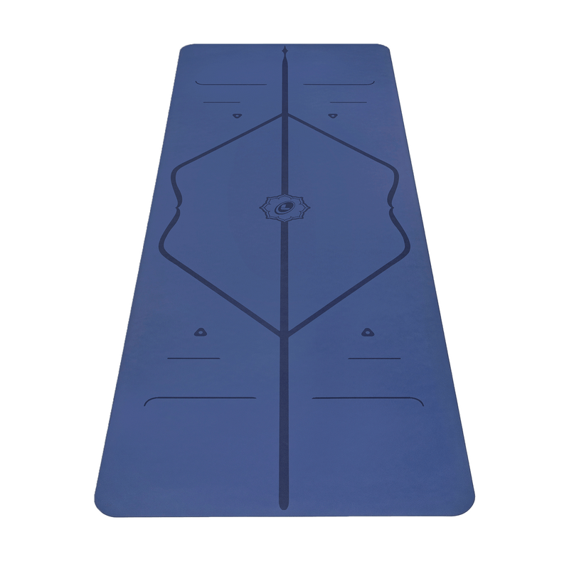 Liforme Classic Yoga Mat with AlignForMe® posture alignment and non-slip eco-friendly surface