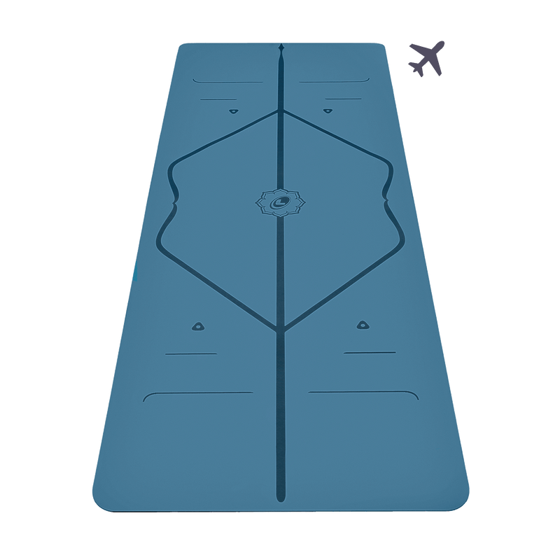 Liforme Classic Yoga Mat & Travel Mat Bundle showing front view, blue colorway with AlignForMe® posture alignment and non-slip eco-friendly surface