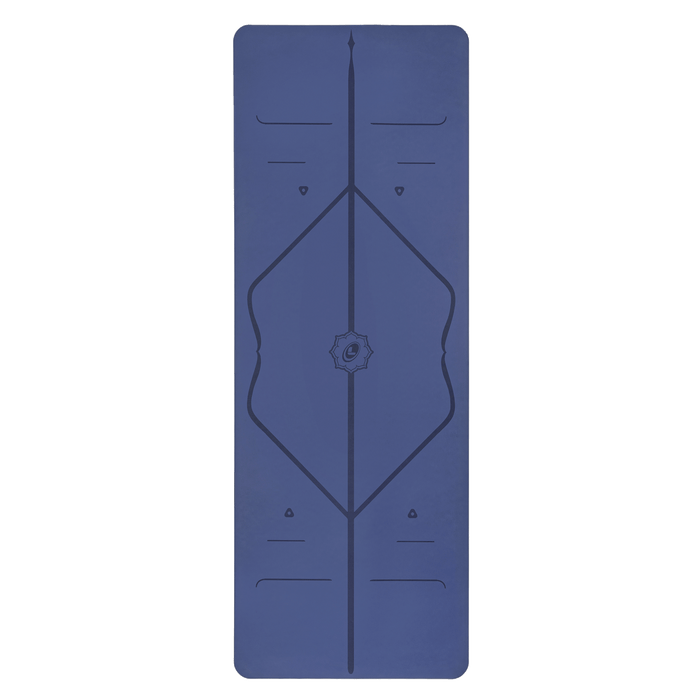 Front view of the alignment design of the dusk blue Liforme Yoga mat