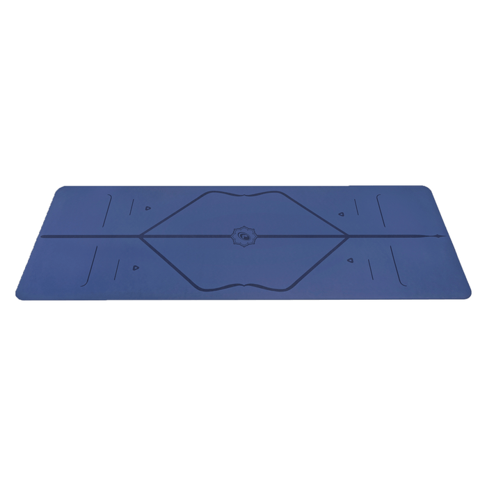 Side view of the alignment design of the dusk blue Liforme Yoga mat