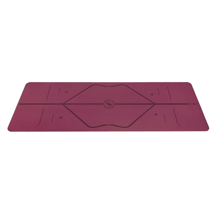 Side view of the alignment design of the maroon Liforme Yoga mat