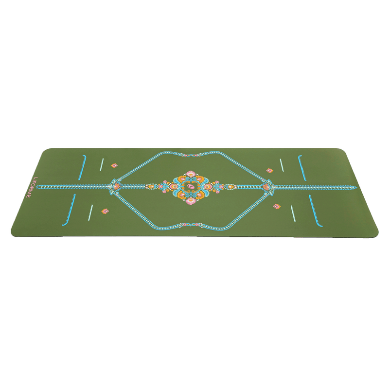 Side view of the alignment design of the Olive Liforme Yoga mat
