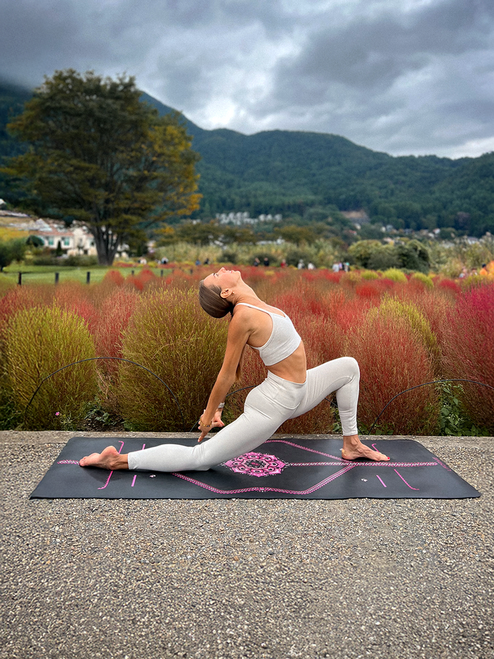Liforme Blossoming Lotus Yoga Mat
